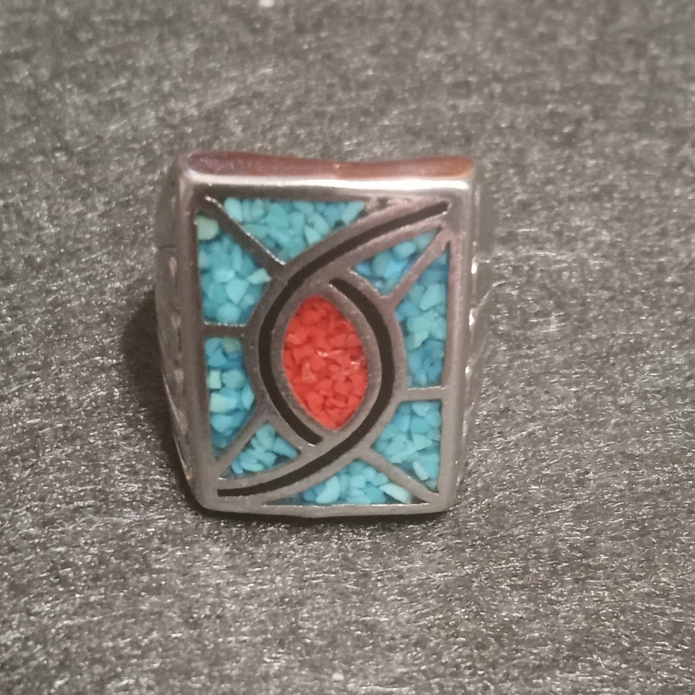 Stunning Vintage Navajo Sterling Silver Ring With Turquoise and Coral Inlay